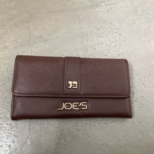 Joe’s Long Wallet